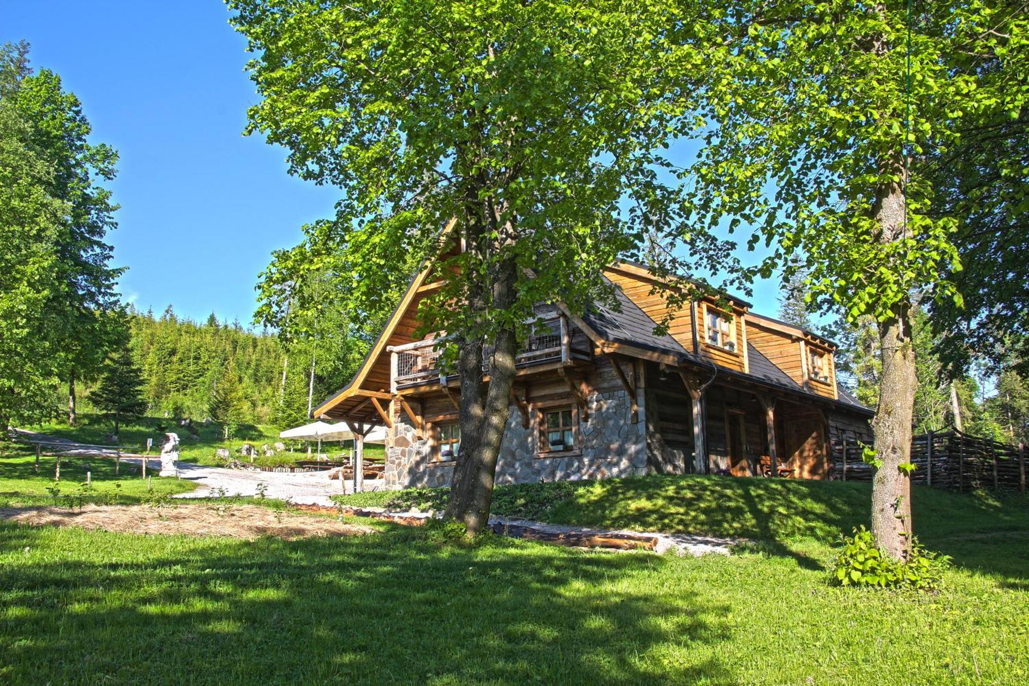 Chata Baba Yaga ชเดียร์ ภายนอก รูปภาพ